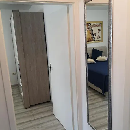 Lavanda Marino Apartment *